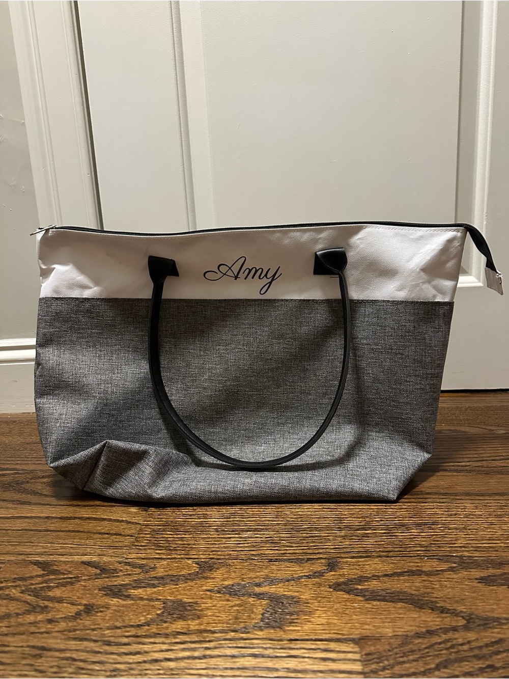 Personalized 'Amy' Gray and White Tote Bag